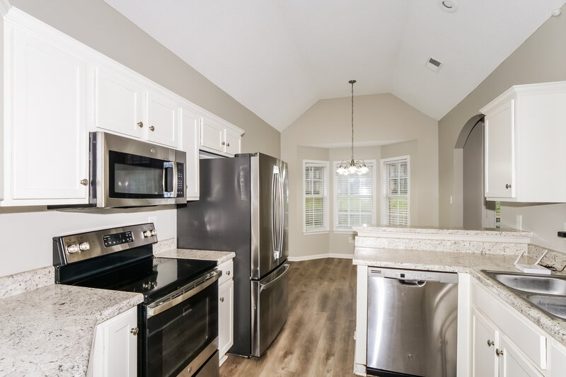 1,780/Mo, 9055 Coral Shell Ln Cordova, TN 38016 Kitchen View