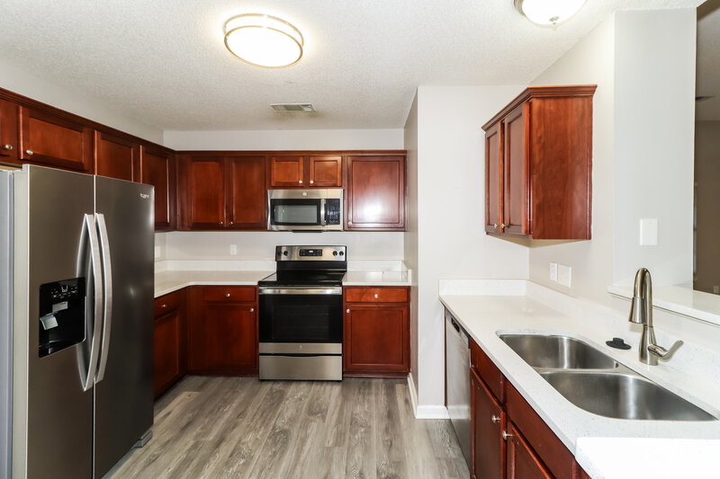 1,705/Mo, 9996 Houston Birch Dr Cordova, TN 38016 Kitchen View 2