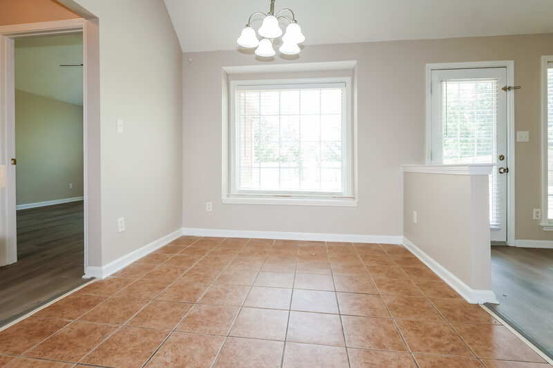 1,940/Mo, 10050 Bloomsbury Ave Cordova, TN 38016 Dining Room View