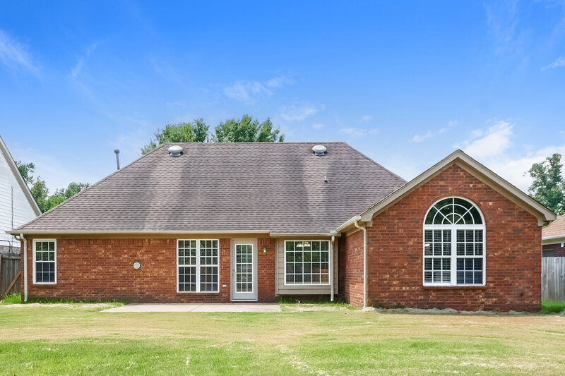 1,940/Mo, 10050 Bloomsbury Ave Cordova, TN 38016 Rear View