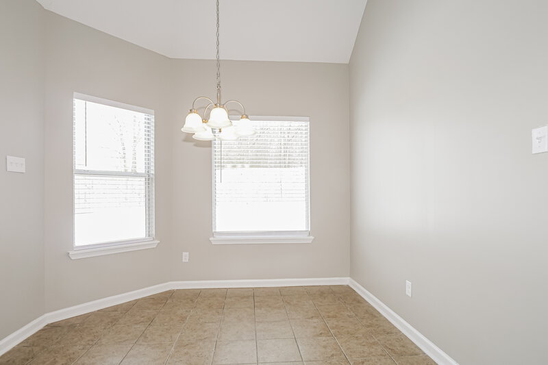 1,730/Mo, 45 Sadie Cv Oakland, TN 38060 Dining Room View