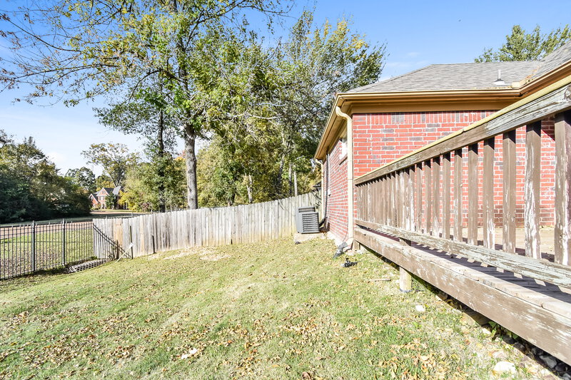 1,655/Mo, 8457 Regal Bend Dr Olive Branch, MS 38654 Rear View