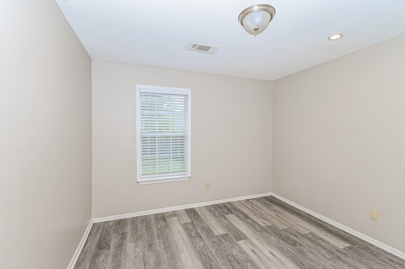 1,595/Mo, 2553 Bryce Cv Horn Lake, MS 38637 Bedroom View 3
