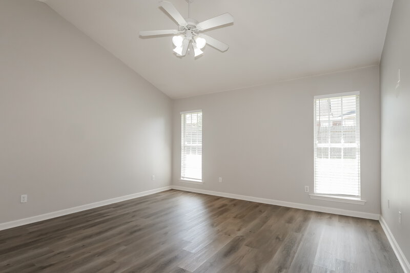 1,795/Mo, 1486 Mcallen Cv Cordova, TN 38016 Main Bedroom View 2