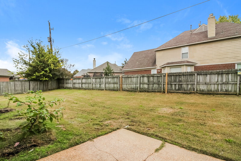 1,865/Mo, 1486 Mcallen Cv Cordova, TN 38016 Patio View