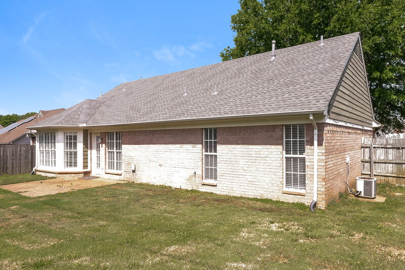 1,795/Mo, 1486 Mcallen Cv Cordova, TN 38016 Rear View