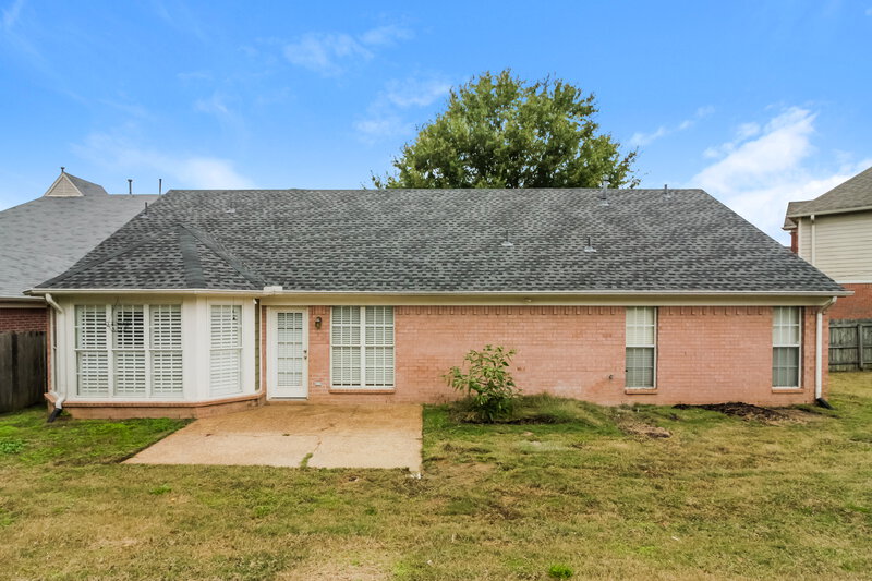 1,865/Mo, 1486 Mcallen Cv Cordova, TN 38016 Rear View