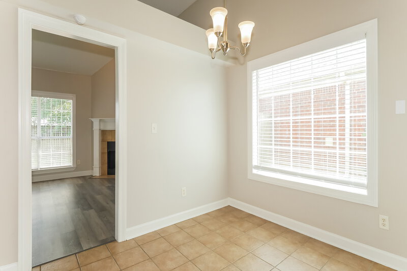 2,005/Mo, 4480 Aberton Dr Southaven, MS 38672 Breakfast Nook View