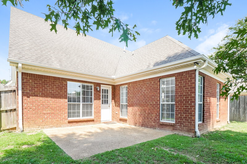 2,005/Mo, 4480 Aberton Dr Southaven, MS 38672 Rear View 2