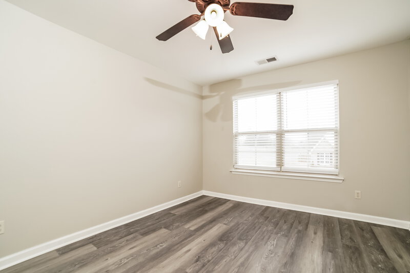 2,295/Mo, 797 Fairway Pointe Cv Hernando, MS 38632 Bedroom View 3