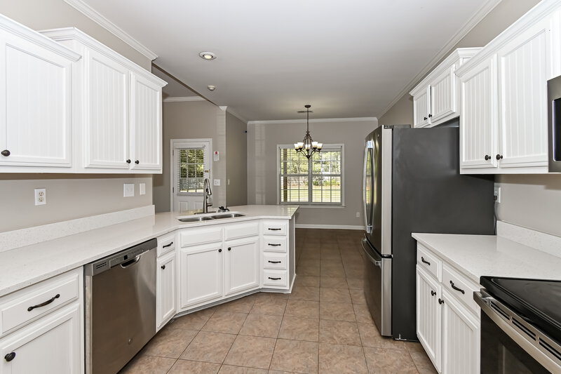 2,245/Mo, 430 Calloway Cv Hernando, MS 38632 Kitchen View