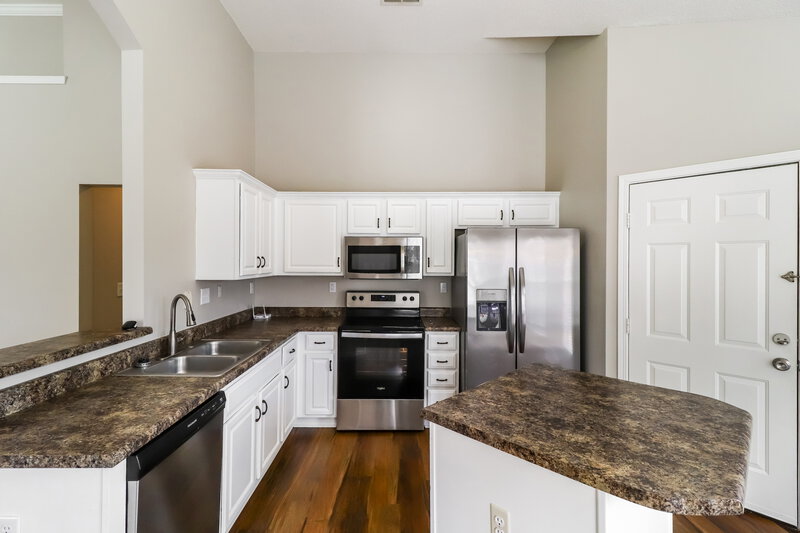 1,815/Mo, 9165 Acadia Pl Cordova, TN 38018 Kitchen View