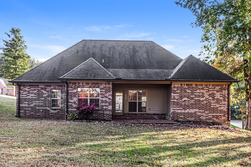 1,995/Mo, 706 Bending Oak S Hernando, MS 38632 Rear View