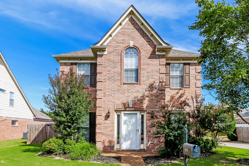 2,330/Mo, 8635 Valmont Cir Memphis, TN 38016 External View