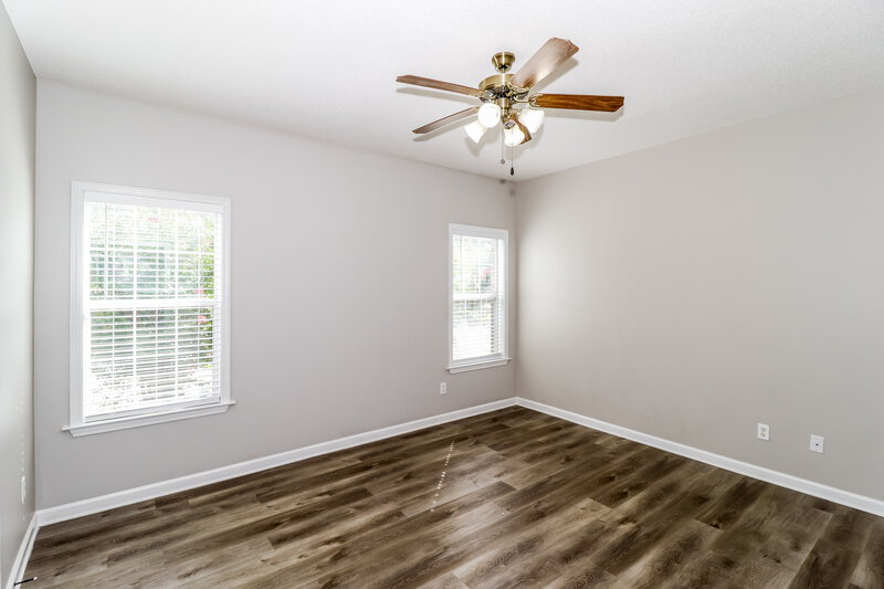 2,330/Mo, 8635 Valmont Cir Memphis, TN 38016 Main Bedroom View