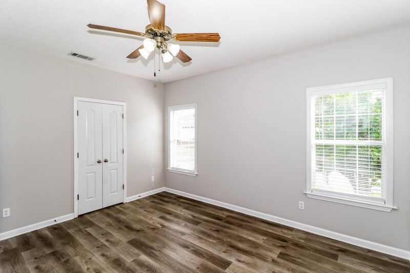 2,330/Mo, 8635 Valmont Cir Memphis, TN 38016 Main Bedroom View 2