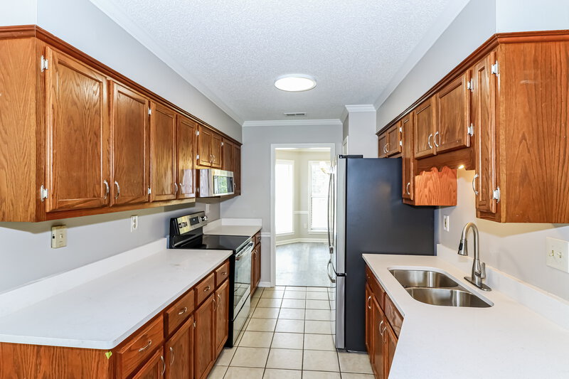2,035/Mo, 4046 Shady Mill Cove Bartlett, TN 38135 Kitchen View