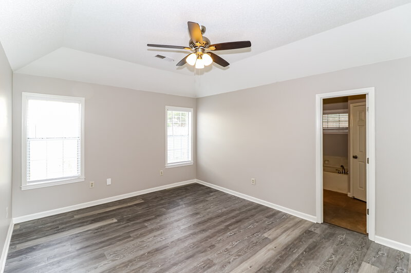 2,035/Mo, 4046 Shady Mill Cove Bartlett, TN 38135 Main Bedroom View