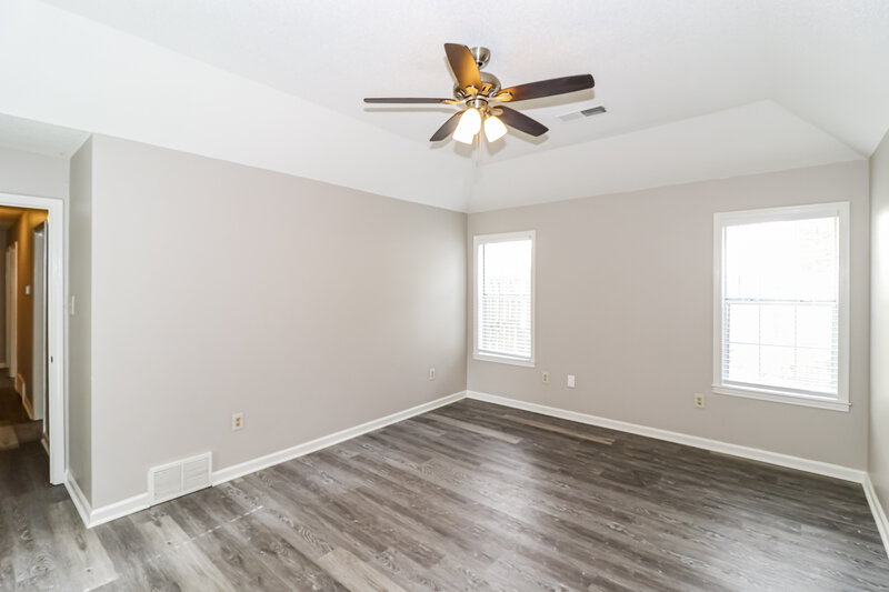 2,035/Mo, 4046 Shady Mill Cove Bartlett, TN 38135 Main Bedroom View 2