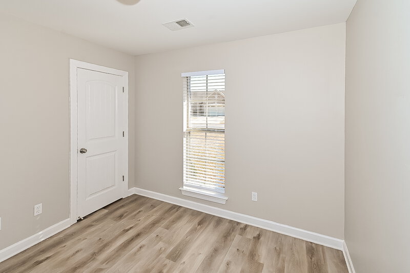 1,990/Mo, 8137 Park Pike Southaven, MS 38671 Bedroom View