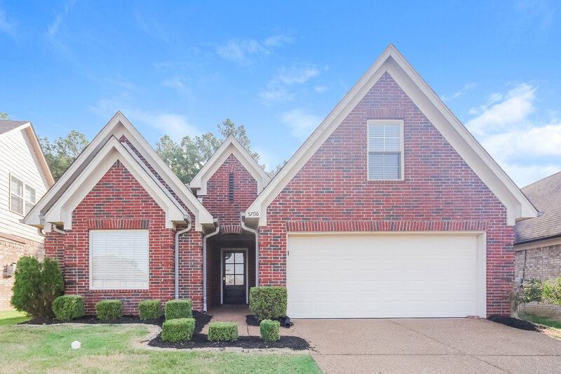 2,160/Mo, 5706 Bedford Loop W Southaven, MS 38672 External View
