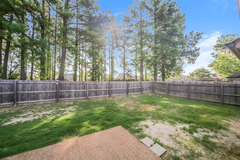 2,160/Mo, 5706 Bedford Loop W Southaven, MS 38672 Exterior View