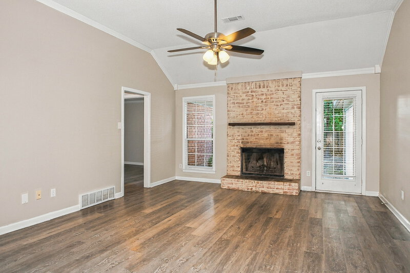 1,735/Mo, 3099 Brandon Way Ln Lakeland, TN 38002 Living Room View