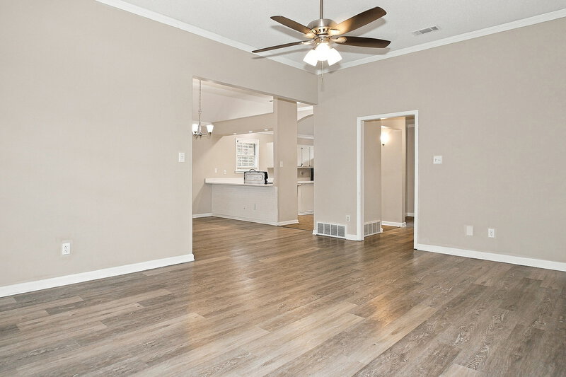 1,735/Mo, 3099 Brandon Way Ln Lakeland, TN 38002 Living Room View 2