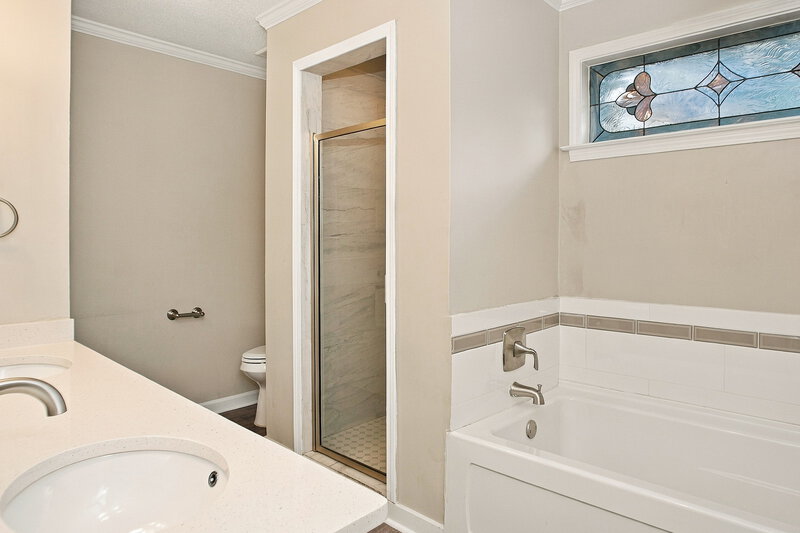 1,735/Mo, 3099 Brandon Way Ln Lakeland, TN 38002 Primary Bathroom View
