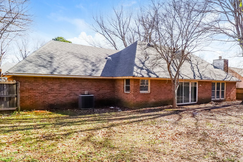 1,795/Mo, 735 Grovewood Drive Cordova, TN 38018 Rear View