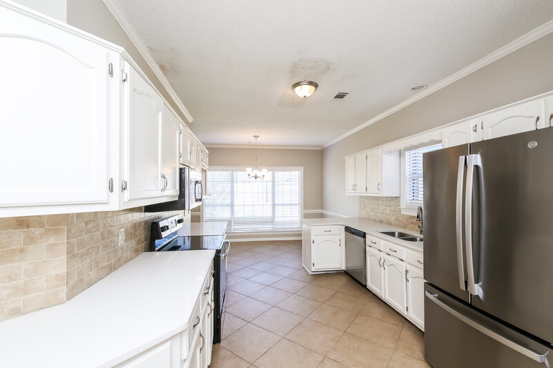 2,190/Mo, 5976 Southbend Ln Olive Branch, MS 38654 Kitchen View