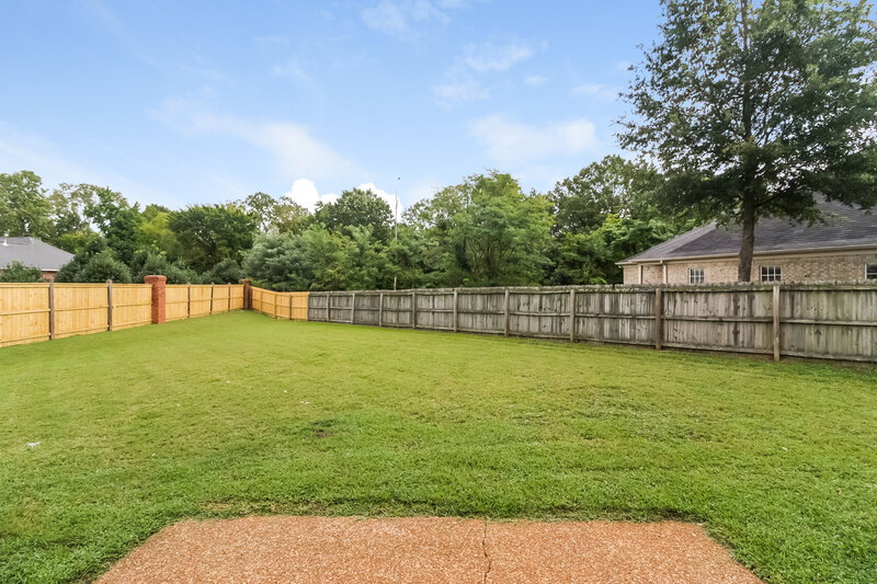 1,640/Mo, 8280 Dexter Ridge Cv E Memphis, TN 38016 Exterior View