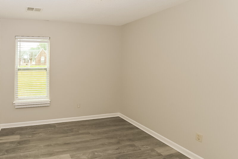 2,130/Mo, 7425 Black Oak Dr Walls, MS 38680 Bedroom View