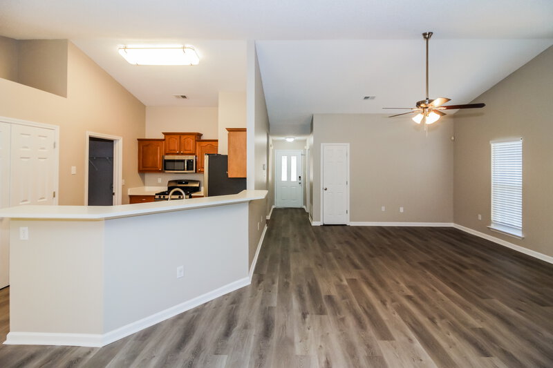 2,780/Mo, 8153 Green Valley Cove Southaven, MS 38671 Kitchen View