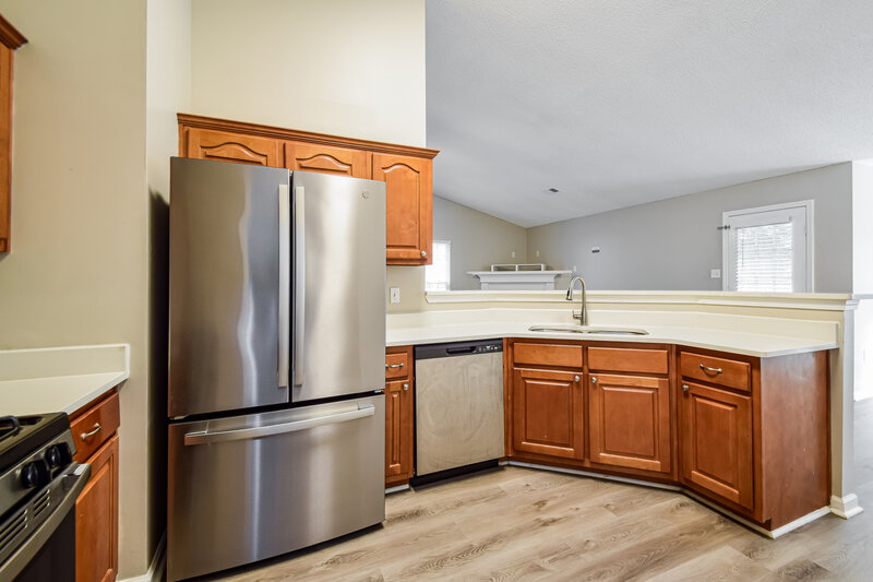 0/Mo, 8153 Green Valley Cove Southaven, MS 38671 Kitchen View 2