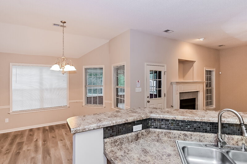 1,880/Mo, 10657 Lexington Drive Olive Branch, MS 38654 Kitchen View