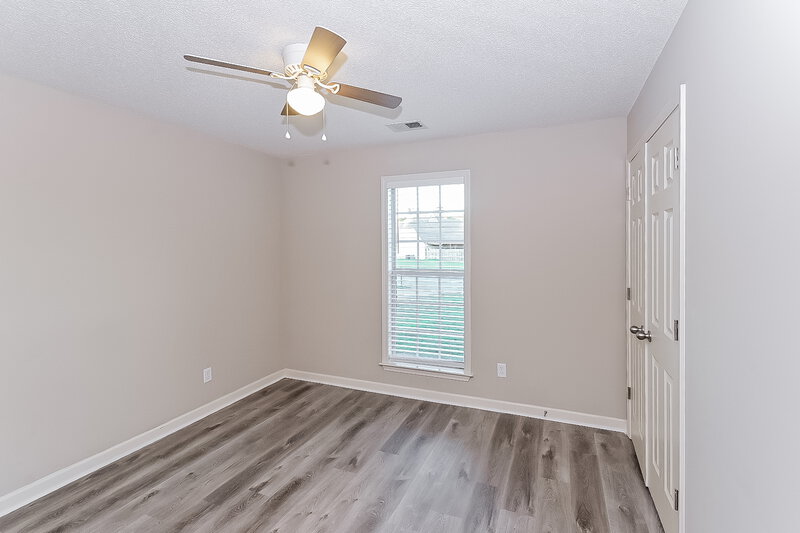 1,880/Mo, 10657 Lexington Drive Olive Branch, MS 38654 Bedroom View