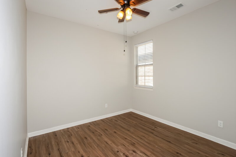 1,940/Mo, 6893 Raleigh Lagrange Rd Cordova, TN 38018 Bedroom View 2
