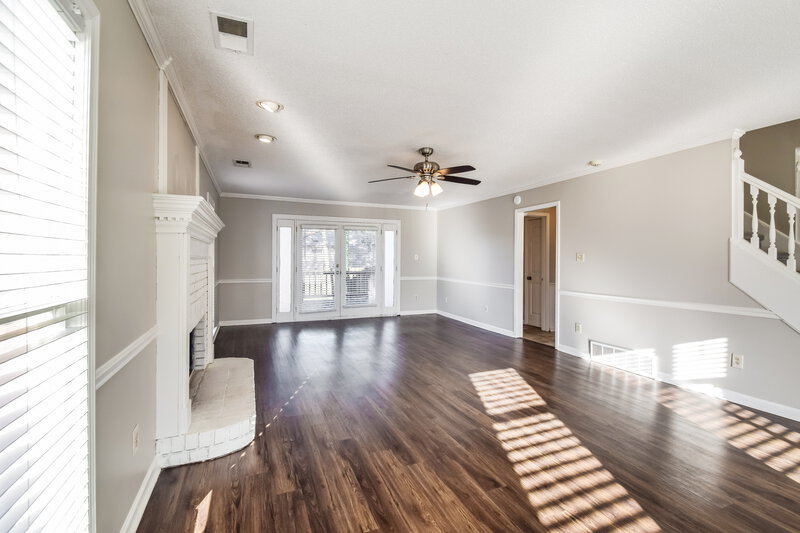 2,465/Mo, 2703 Misty Woods Cv N Cordova, TN 38016 Misc View 3