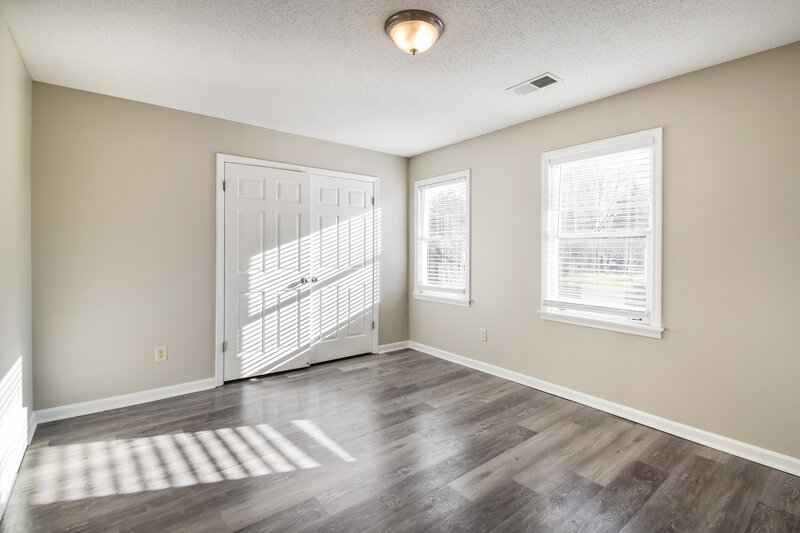 2,465/Mo, 2703 Misty Woods Cv N Cordova, TN 38016 Misc View 10