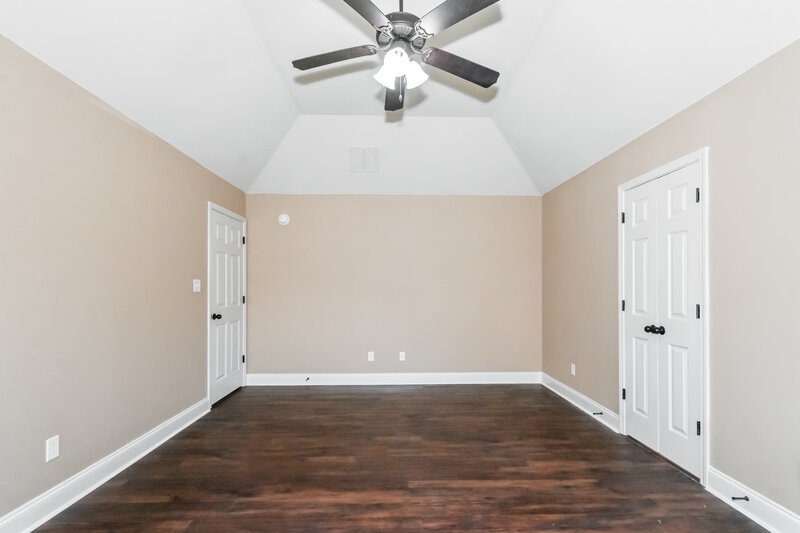 2,200/Mo, 2959 Flora Lee Dr S Nesbit, MS 38651 Main Bedroom View 2
