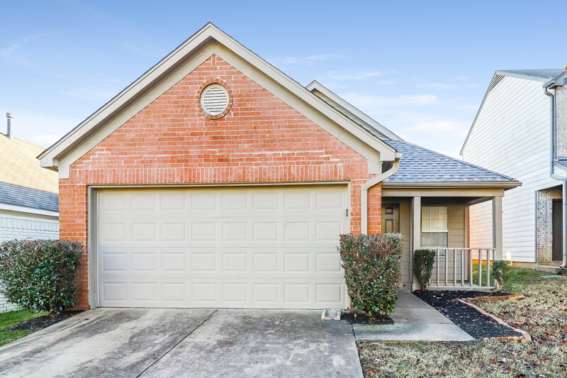 2,640/Mo, 7813 Fallstone Rd Memphis, TN 38125 External View