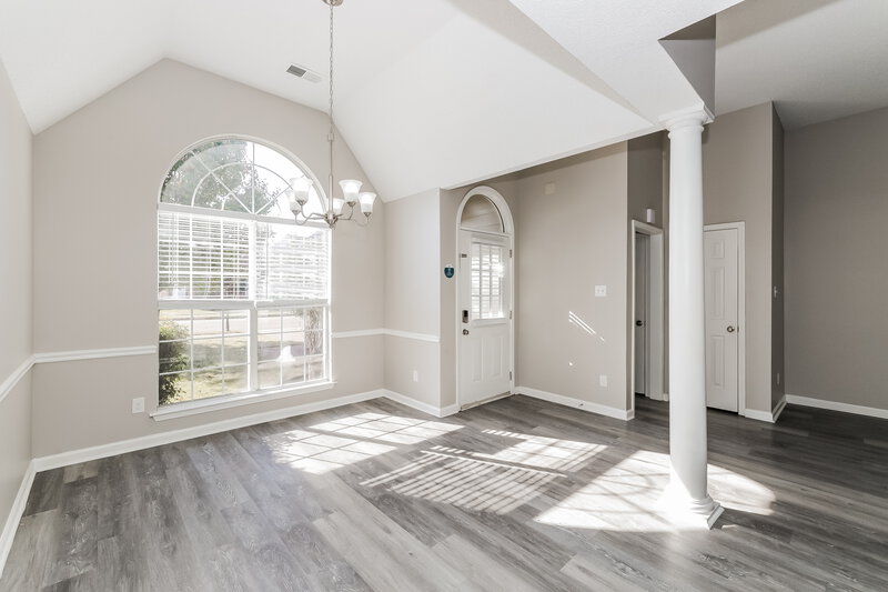 1,900/Mo, 6890 Seaside Dr Cordova, TN 38018 Dining Room View