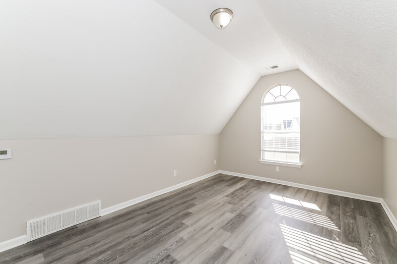 1,900/Mo, 6890 Seaside Dr Cordova, TN 38018 Bedroom View 3