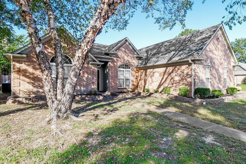 1,870/Mo, 9292 Tamhaven Dr Cordova, TN 38016 Front View