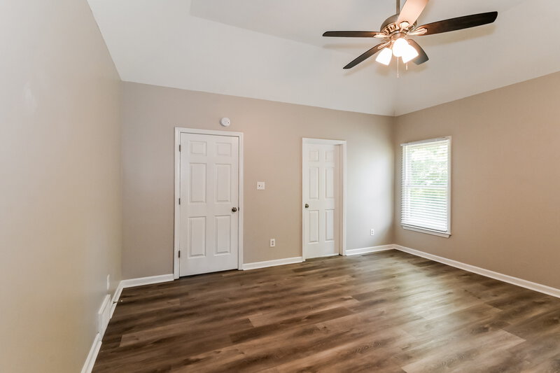 2,305/Mo, 1077 Cotton Row Cv Collierville, TN 38017 Main Bedroom View