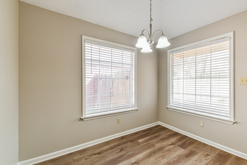 1,815/Mo, 1124 Dove Hollow Cir E Cordova, TN 38018 Dining Room View