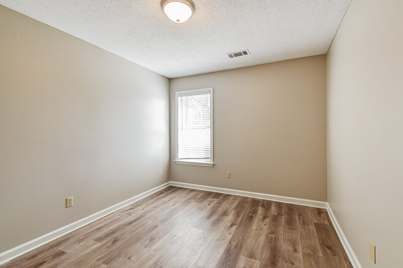 1,815/Mo, 1124 Dove Hollow Cir E Cordova, TN 38018 Bedroom View 2