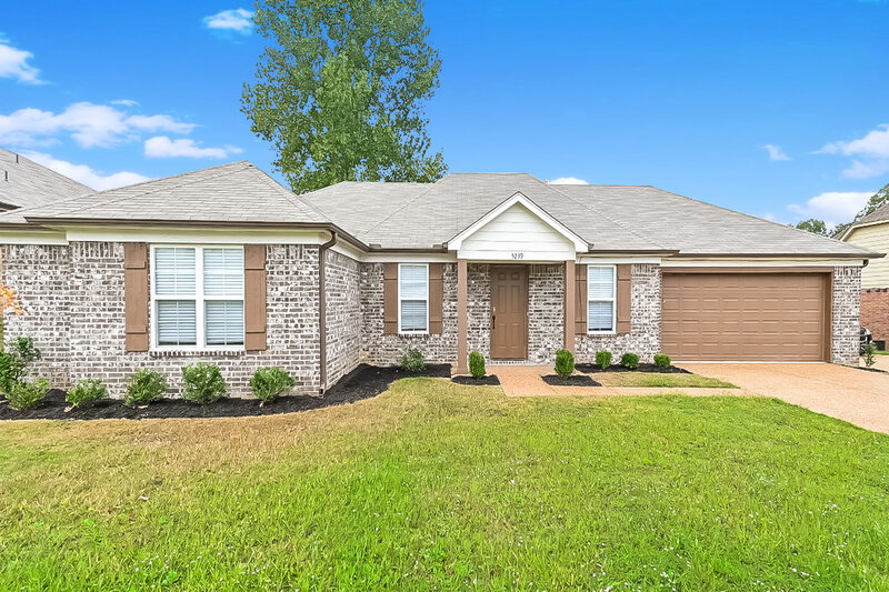 1,750/Mo, 5239 Blue Diamond St Memphis, TN 38109 External View