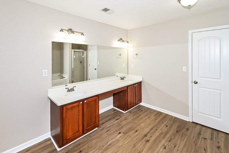 2,050/Mo, 4422 Oakden Cv Memphis, TN 38125 Misc View 12